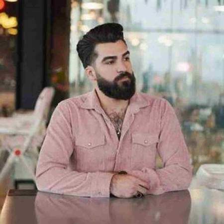 دانلود آهنگ با یه شراو چند ساله حالم یکم ارامه