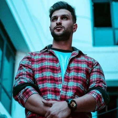 دانلود آهنگ مسافرخونه مهراب