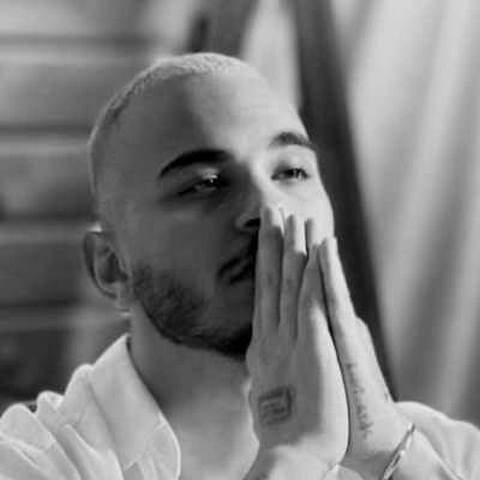 دانلود آهنگ نمیترسم منتظرمه ننم