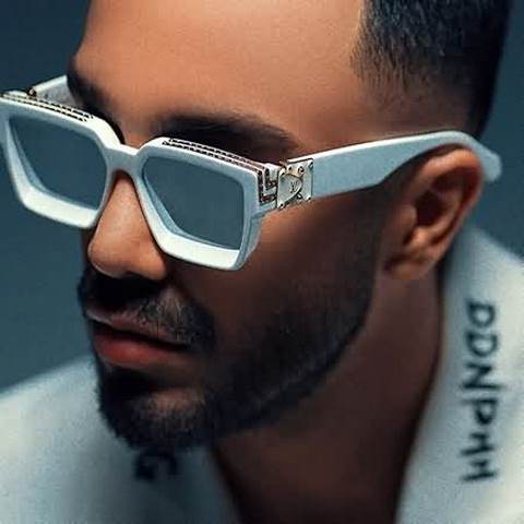 دانلود آهنگ اون خیلی دوسم داشت قشنگ بود حرفاش