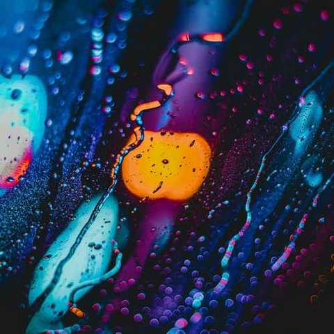 دانلود آهنگ اسپانیایی اون یه رقص لاتین میخواد