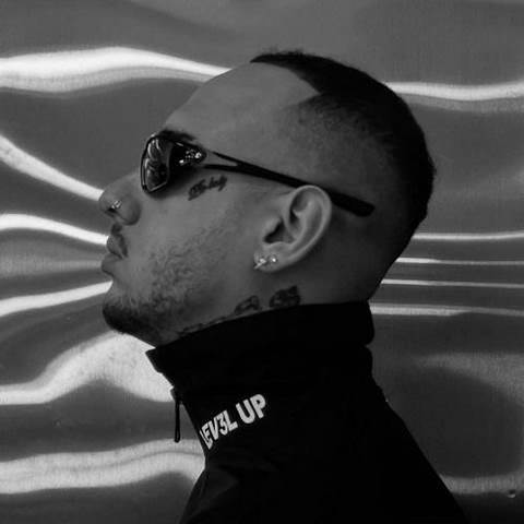 دانلود آهنگ برو دیگه افتادی از چشم پسر