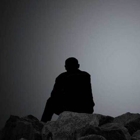 دانلود آهنگ همیشه آخرش قشنگه ببین دل کی واسه کی تنگه