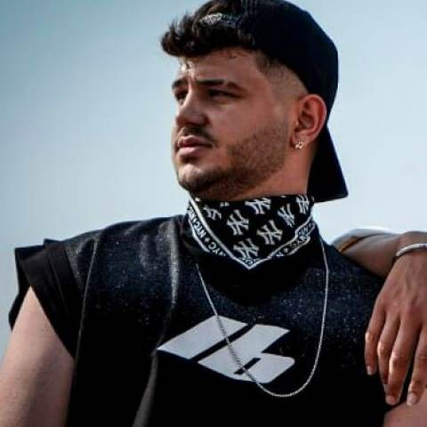 دانلود آهنگ گل منو پر پر کردن رفت