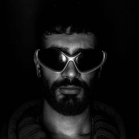 دانلود آهنگ میباره بارون تو نیستی بغلم