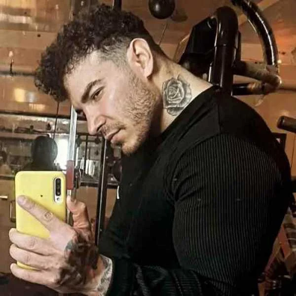 دانلود آهنگ سر بی گناه وه سر داره سراسر ایرون کل عزاداره