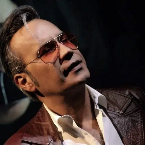 دانلود آهنگ اما لیلی بی مجنونش دق میکنه میمیره